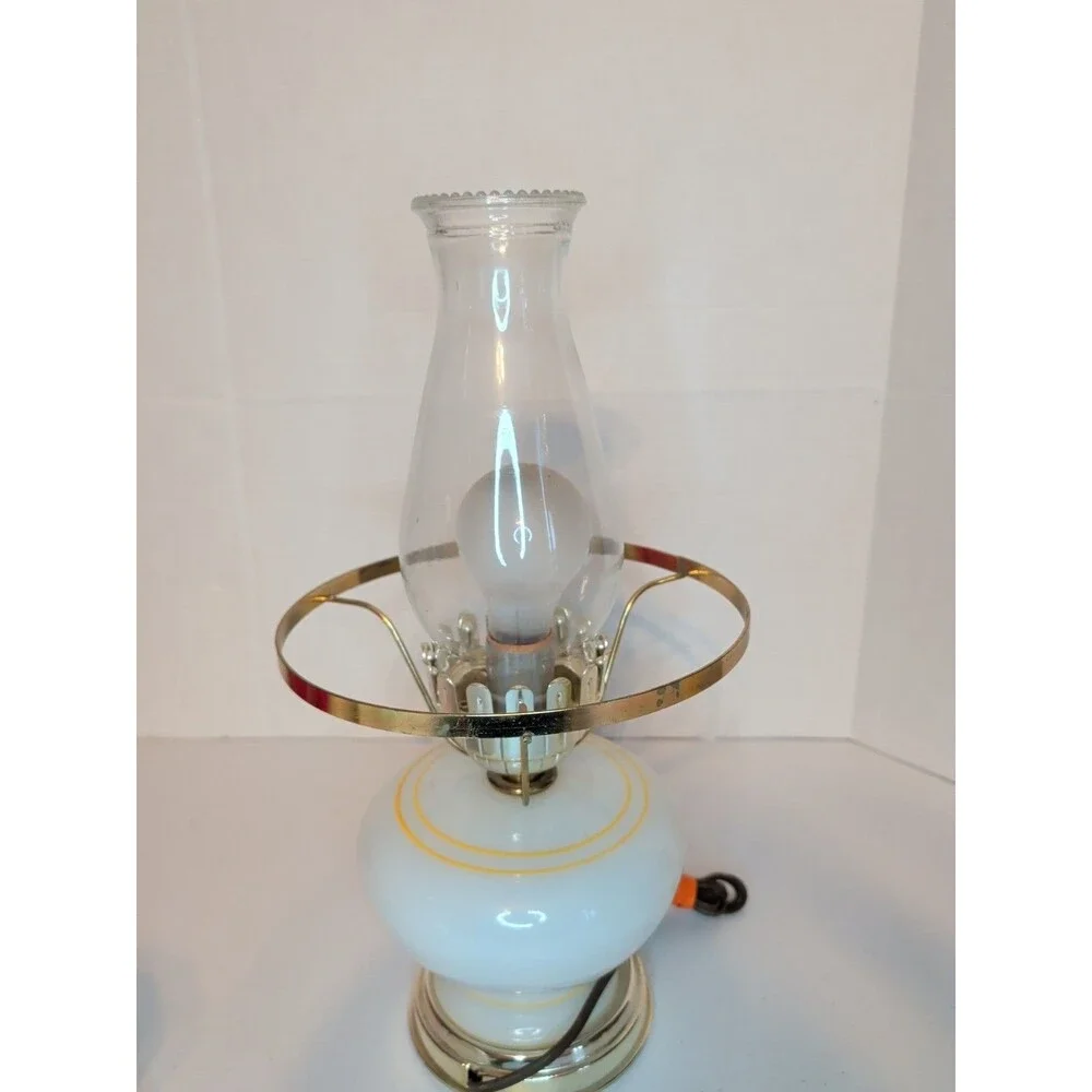 VTG Milk Glass Table Lamp Yellow Rose Electric Country Cottage Floral Garden 16”